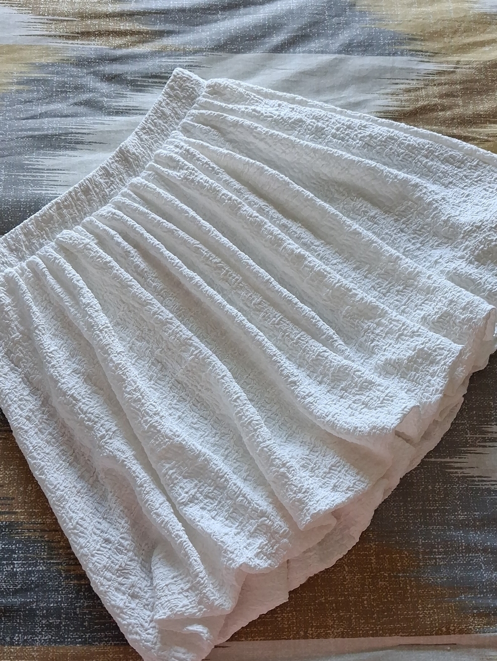 Gilli Textured Ivory Mini Pouf/Bubble Skirt - Size Small